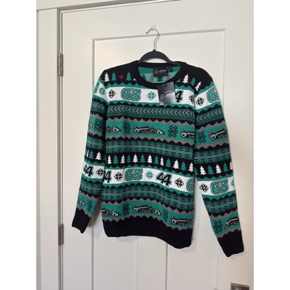 Mercedes AMG Petronas F1 Team Knit Sweater Mens Medium Christmas Jumper Racing